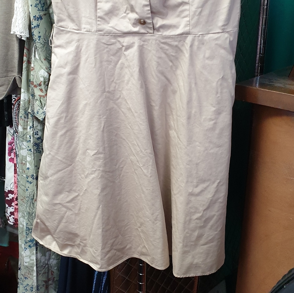 Ann Taylor dress - Picture 2 of 4
